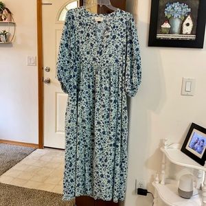 Universal Thread Maxi Dress